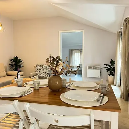 Copakapana Suite, By Holiwork شقة